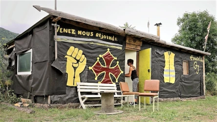 Ronds-points et cabanes