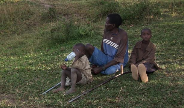 Au nom du Père de tous du ciel